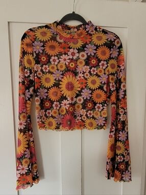 Floral Cropped Mesh Blouse